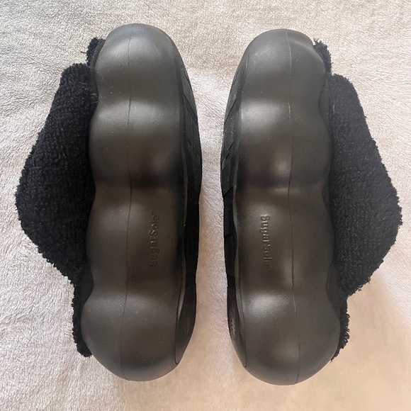 UGG fur platform slippers - Picture 4 of 5